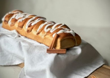 Hvetestang med kanel og melis