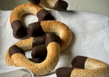 Kransekakebuer med sjokolade