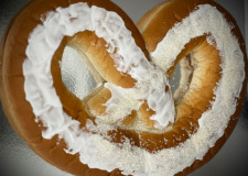 Hvetekringle med melis og kokos